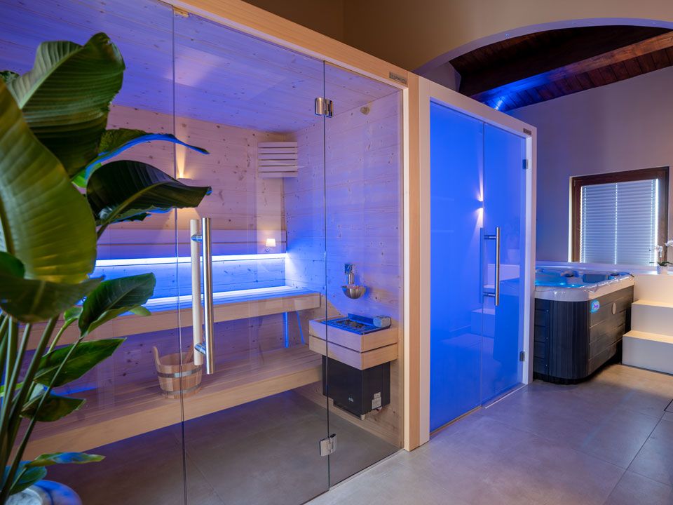 Relax in suite spa